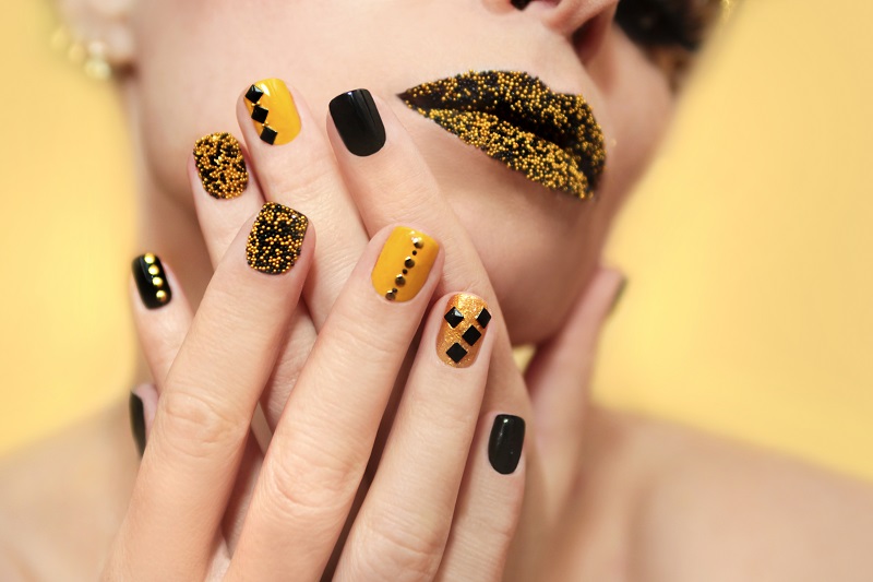 Nails 4