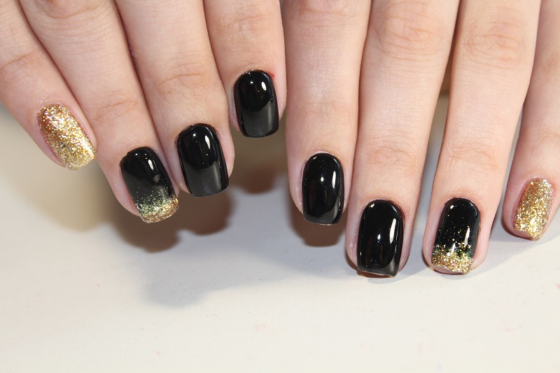 Nails 6